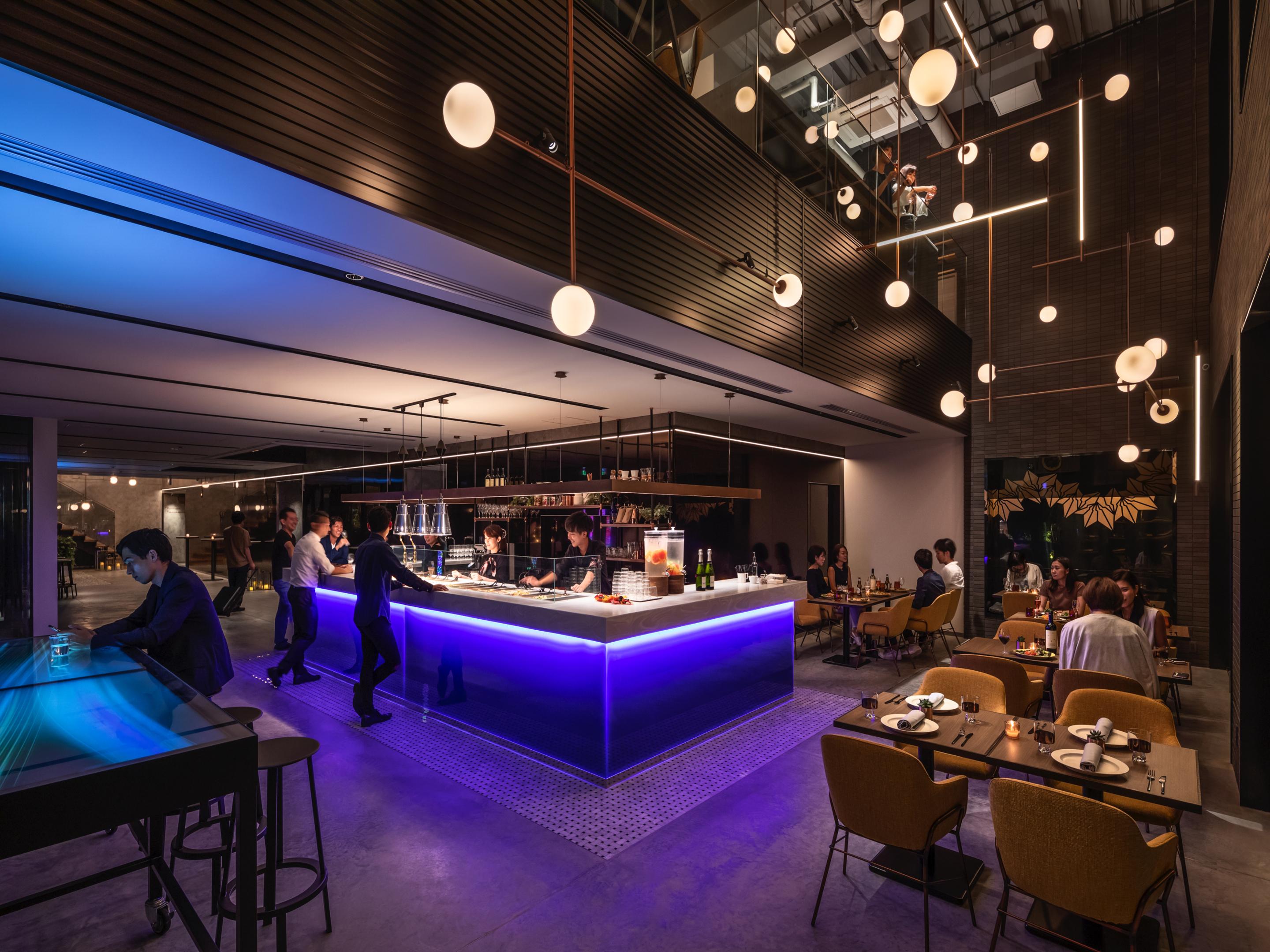 Отель The Lively Osaka Honmachi Экстерьер фото
